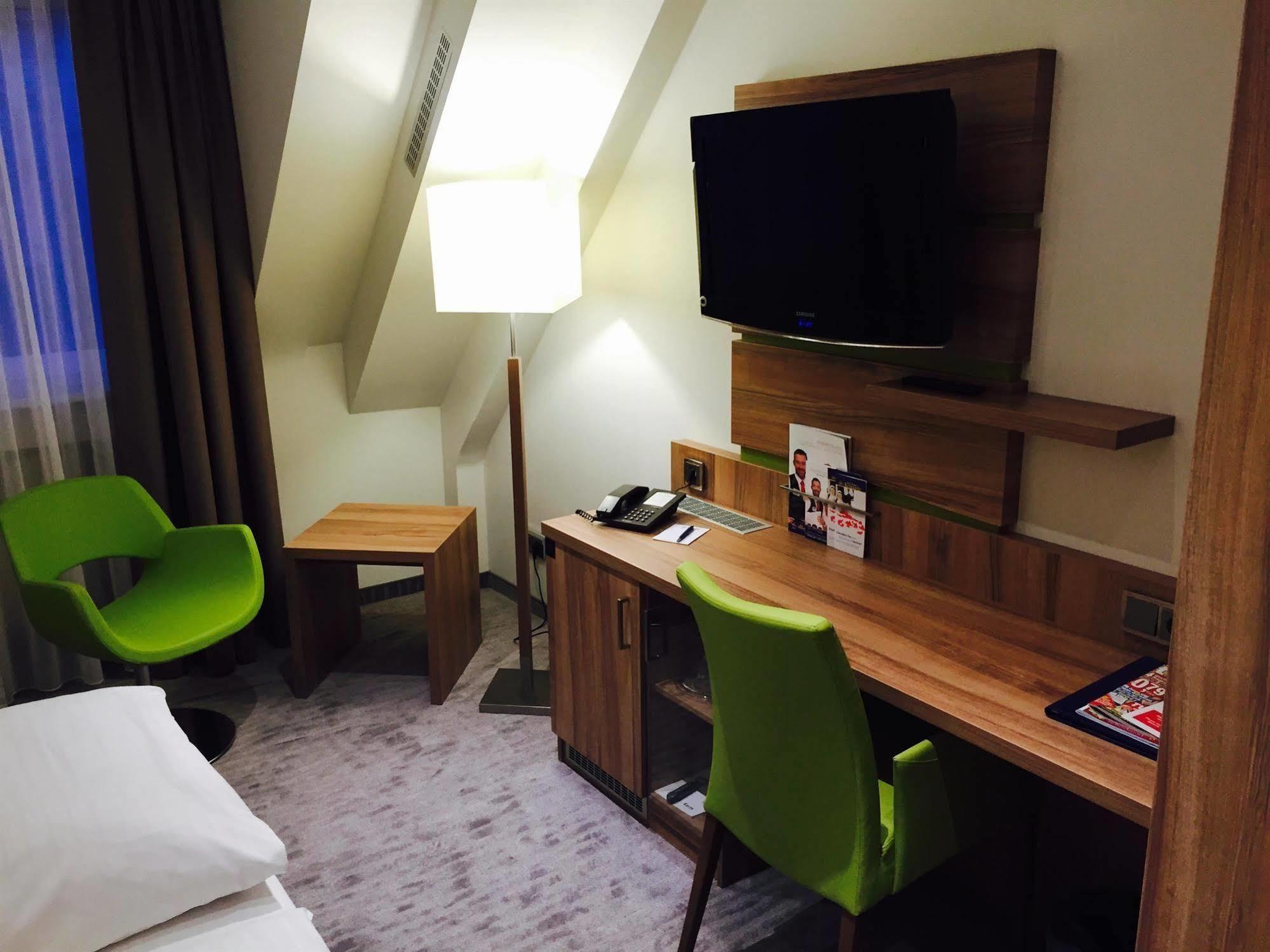 Best Western City Hotel บราวน์ชไวก์ ภายนอก รูปภาพ