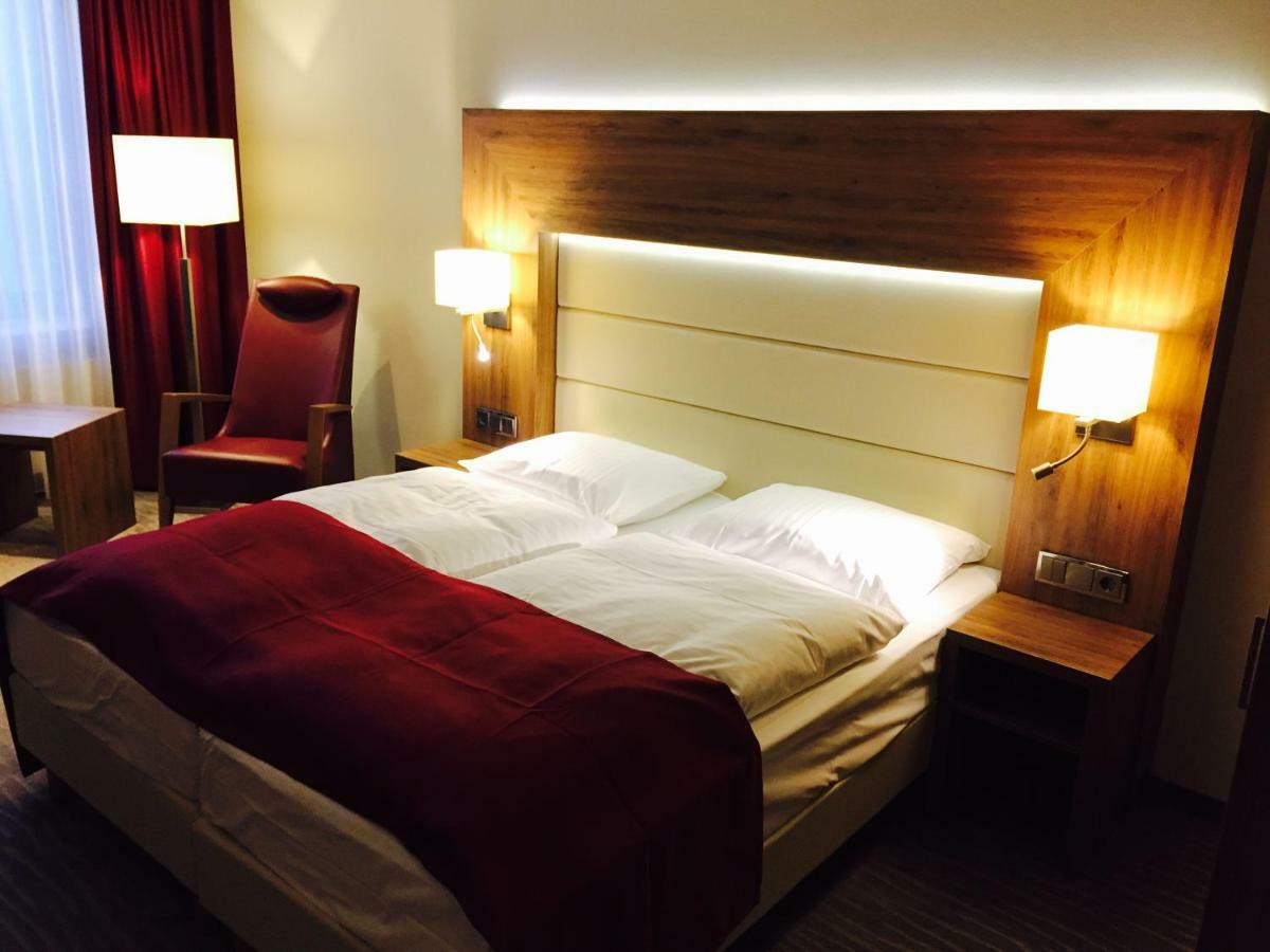 Best Western City Hotel บราวน์ชไวก์ ภายนอก รูปภาพ